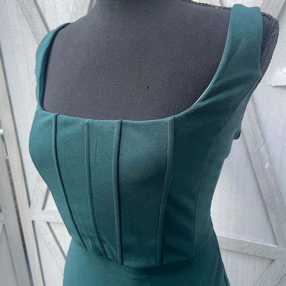 Classy floor length formal teal colored dress - medium